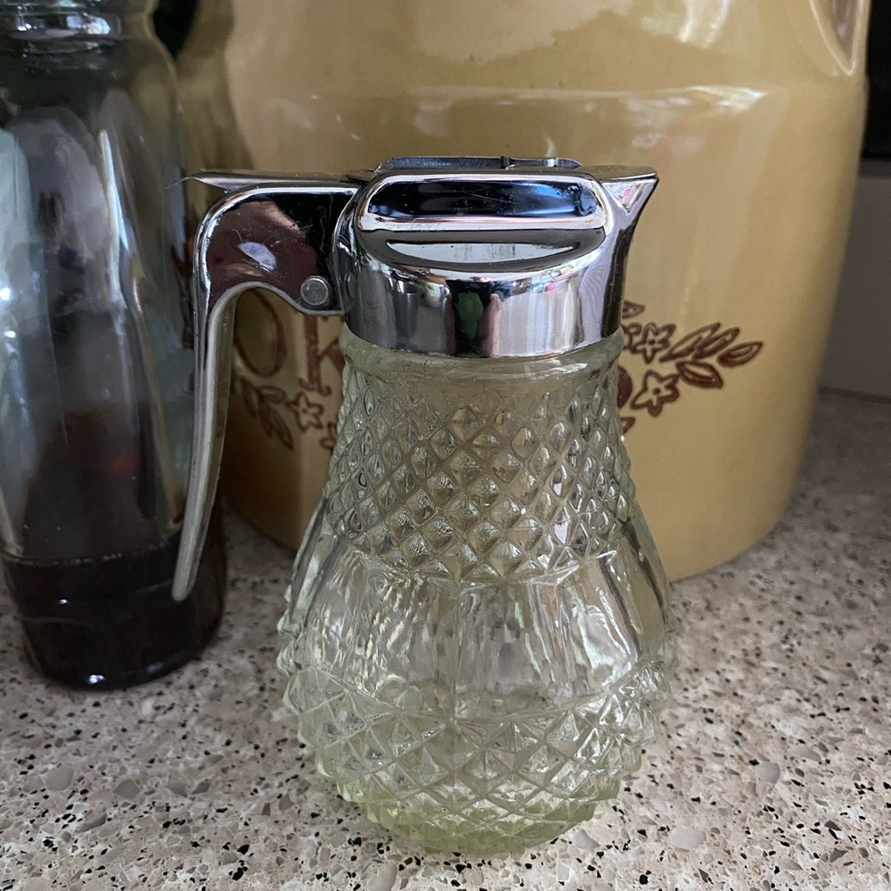 Vintage Diner Style Diamond Pattern Pressed Glass Syrup Dispenser